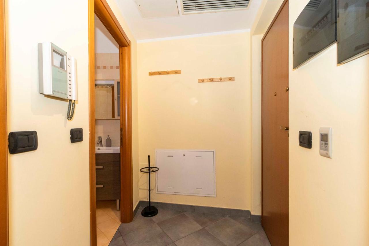 Miglietti Apt A Few Steps From Piazza Statuto! Turin Exterior photo